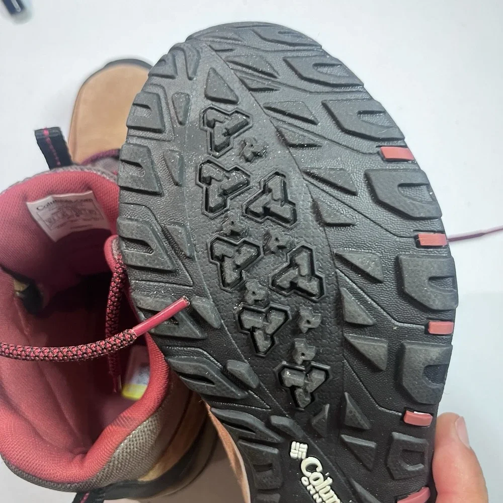 COLUMBIA Womens Hiking boots 10.5 Mount‎ Carmel Mid Waterproof  YL1089-287 EUC